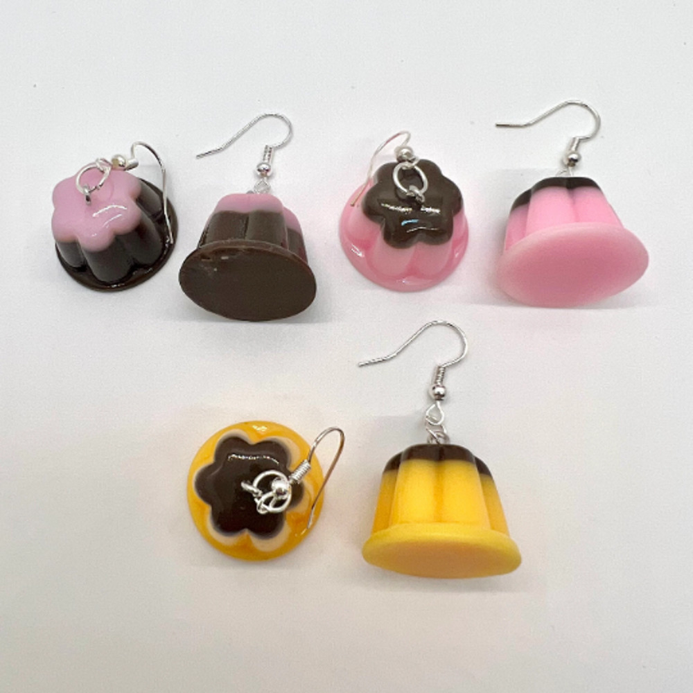 Flan Pudding Earrings - Dessert Earrings - Food Earrings - Strawberry Earrings